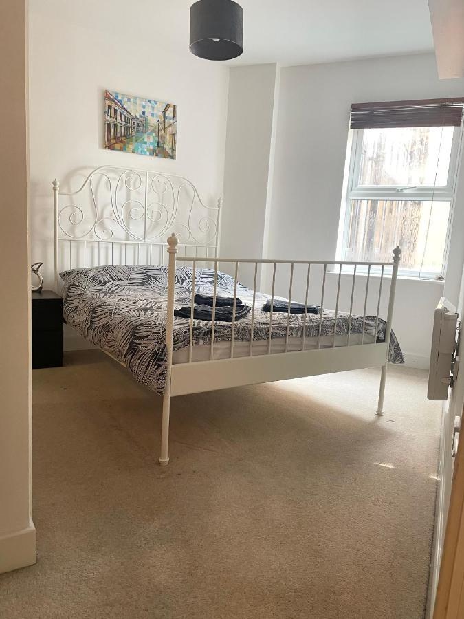 Entire Town Centre 2 Bedroom Apartment Very Close To Beach Bournemouth Exterior photo